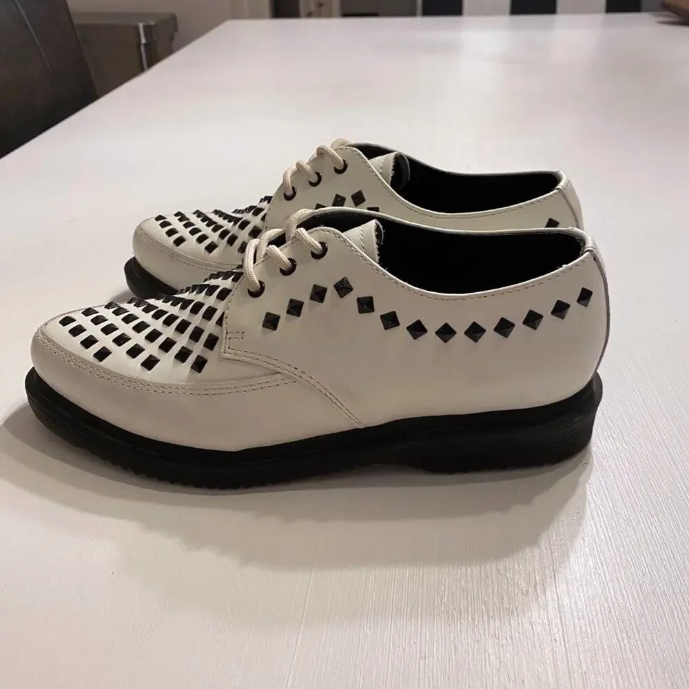 Dr. Doc Martens White Willis Creeper Studded Lace Up Loafer Unisex W-6 / M-5